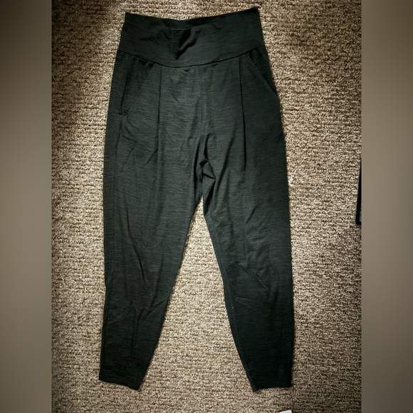 Vuori Pants - Vuori Dark Gray Track Pants